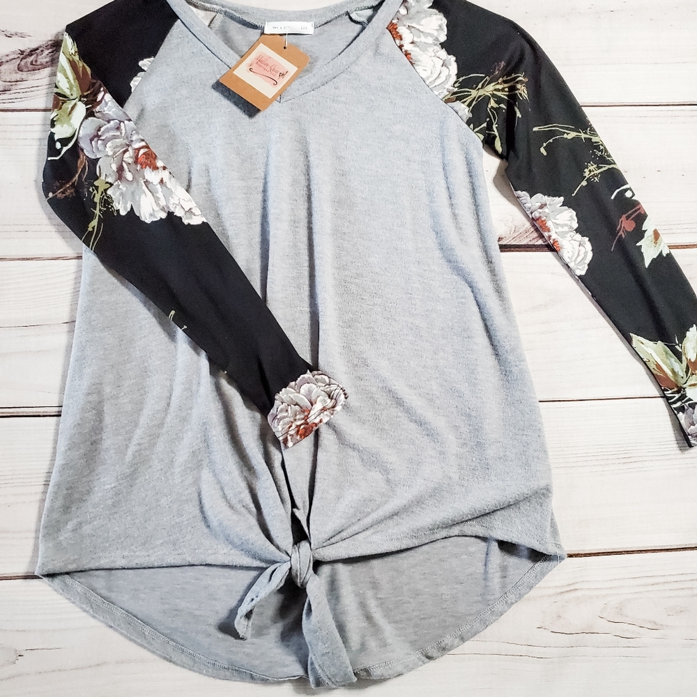 Floral sleeve top